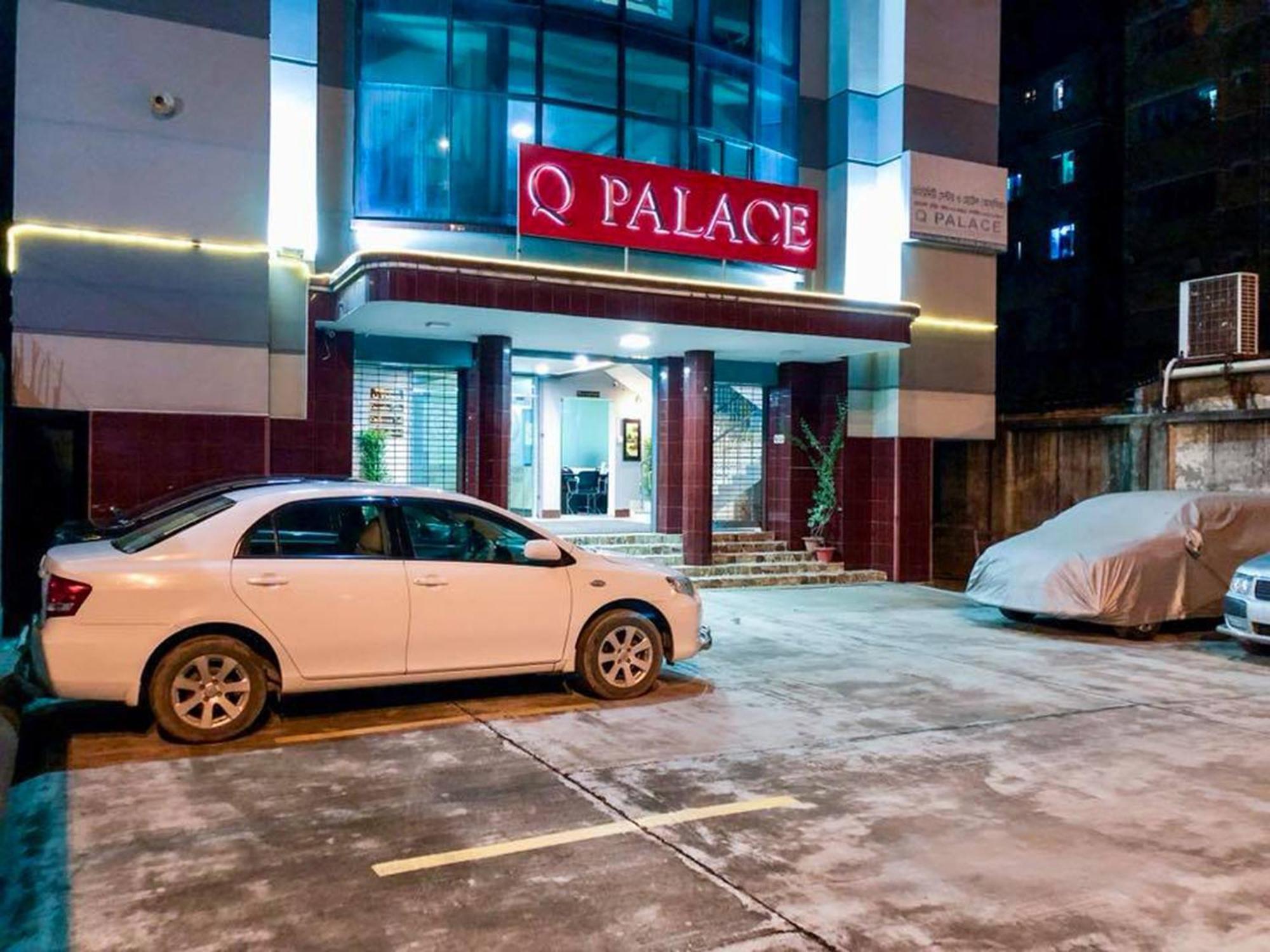 Hotel Q Palace Kumilla Exterior foto